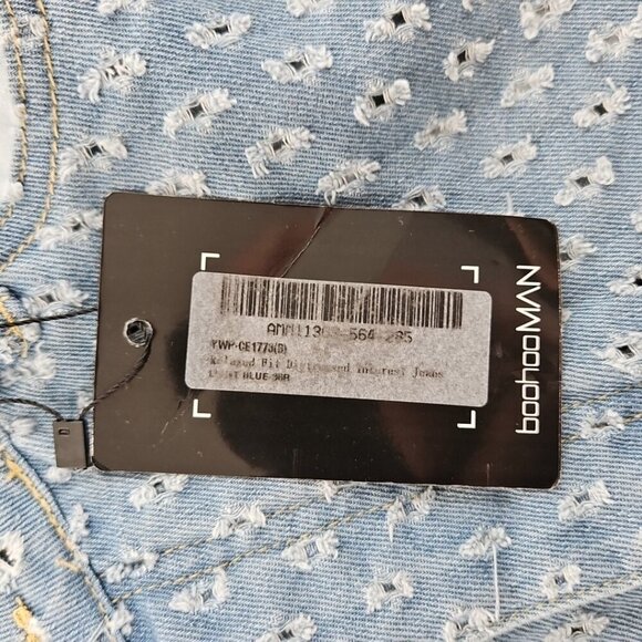 Boohoo Man Distressed Pull Texture Skate Jeans Men's 36x32 NEW Relaxed Fit NWT - Picture 6 of 16